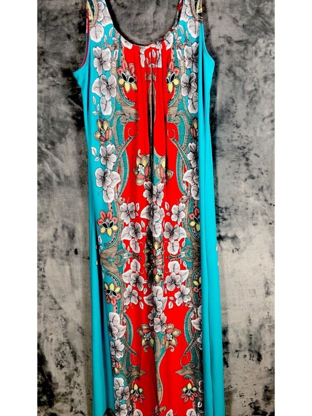 Colorful Floral Sleeveless Maxi Dress Bohemian Style With Vibrant Pattern & Flow